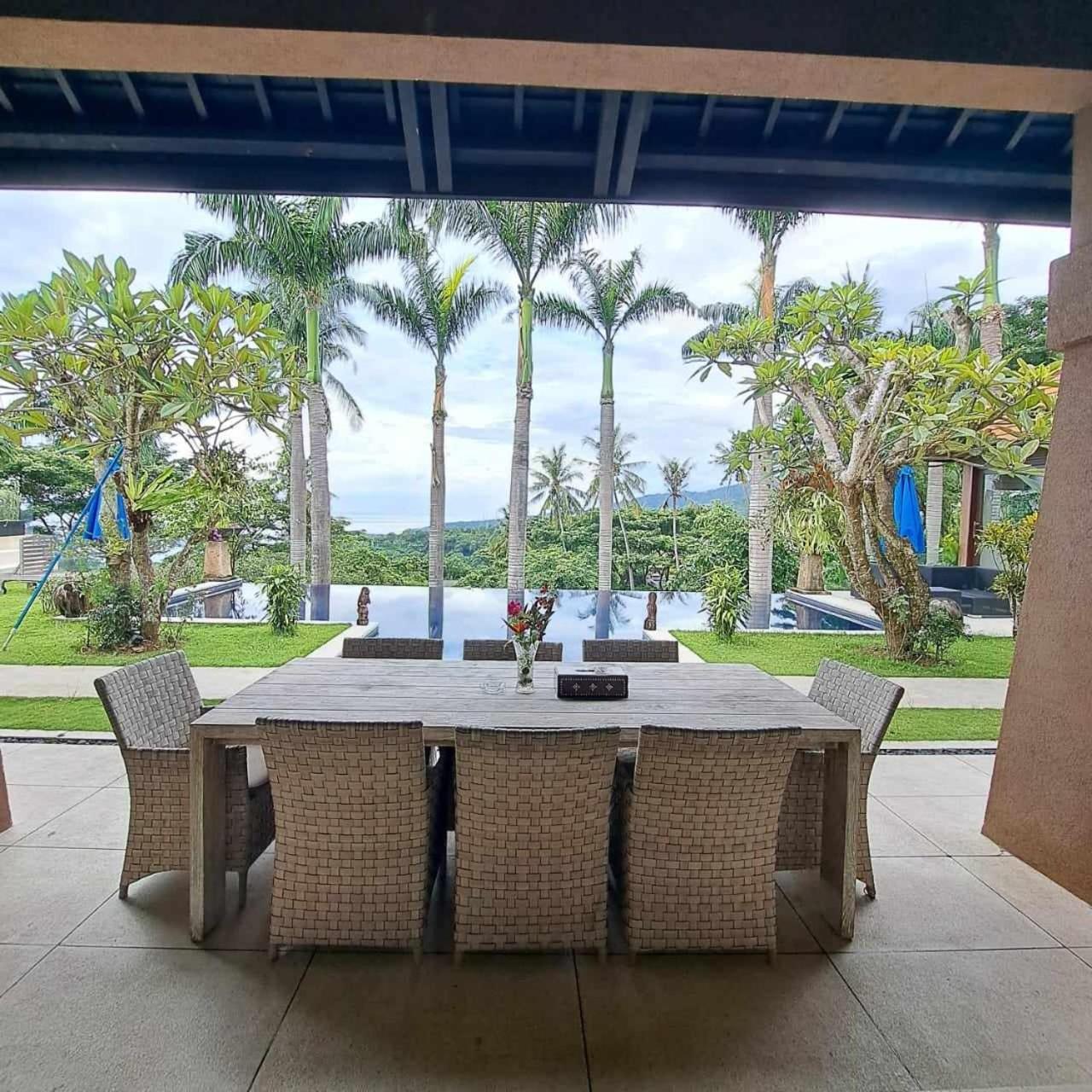 Villa Tiara Mangsit Buitenkant foto